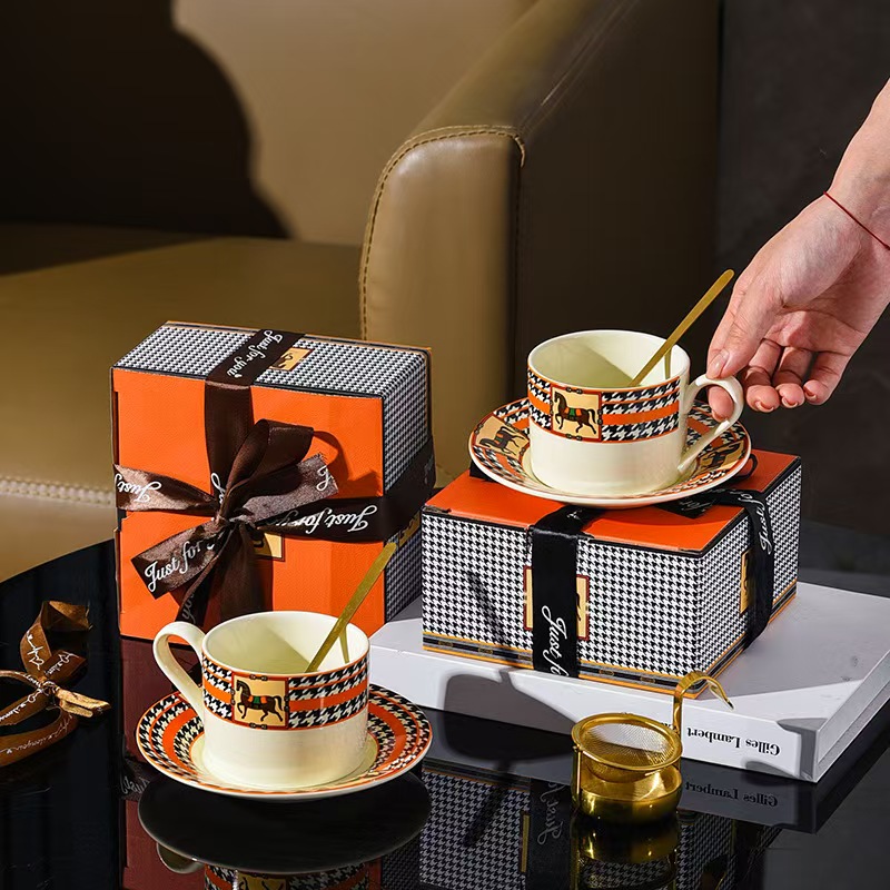 Renew Group Liquid Memories Memories Dissolve, One Sip at a Time RG00102C